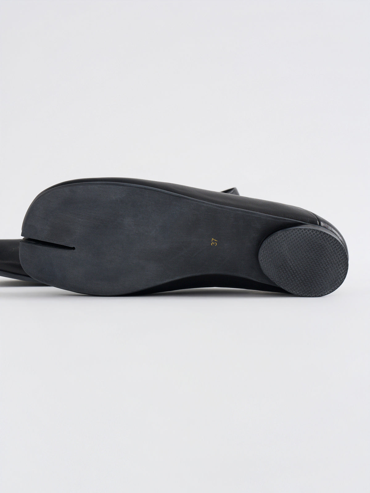 761020 ROKU