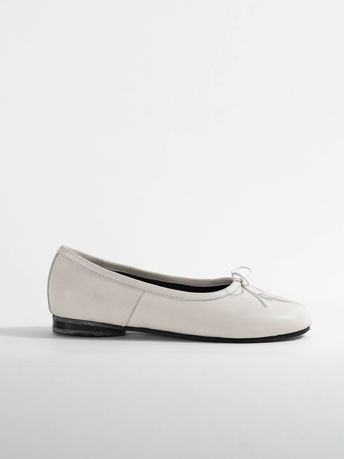 【極美品】yuko imanishi+　足袋　701052 HACHI　ホワイト 701052 HACHI