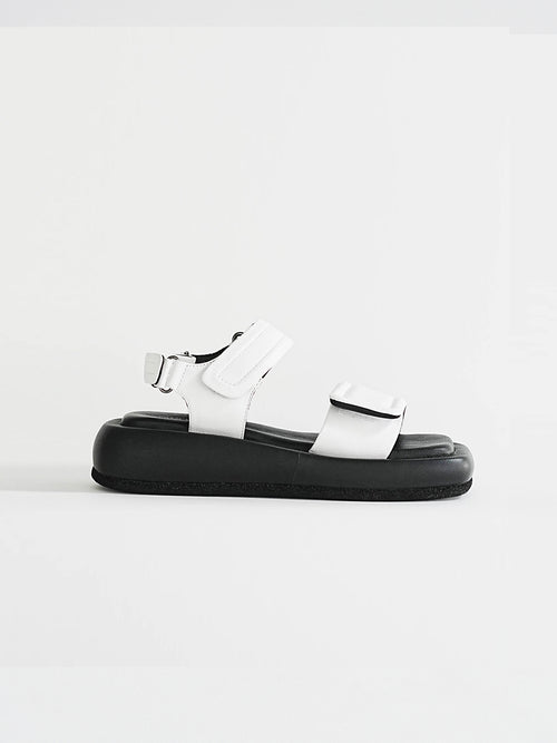 SANDAL