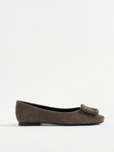 DARK BROWN